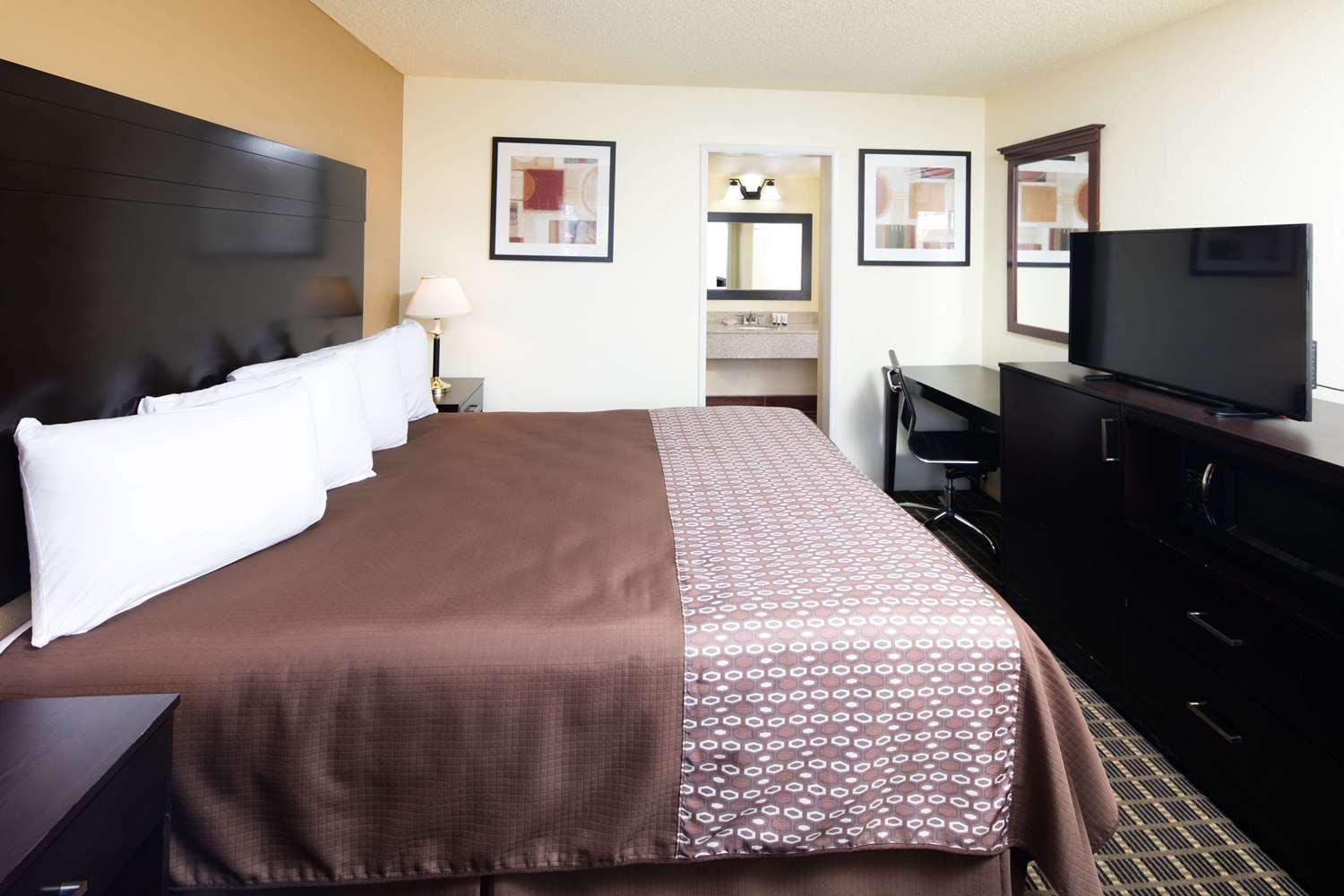 Red Lion Inn & Suites Рединг Екстериор снимка